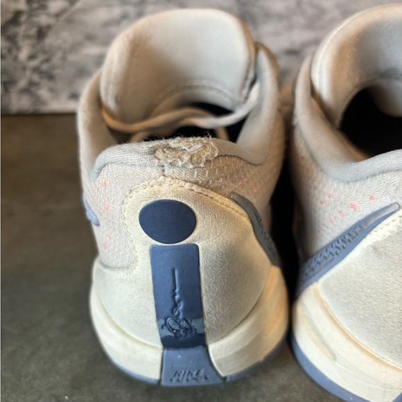 Nike Sabrina 1 Grounded Neutrals Athletic Shoes Size Women’s 8 - Picture 5 of 15